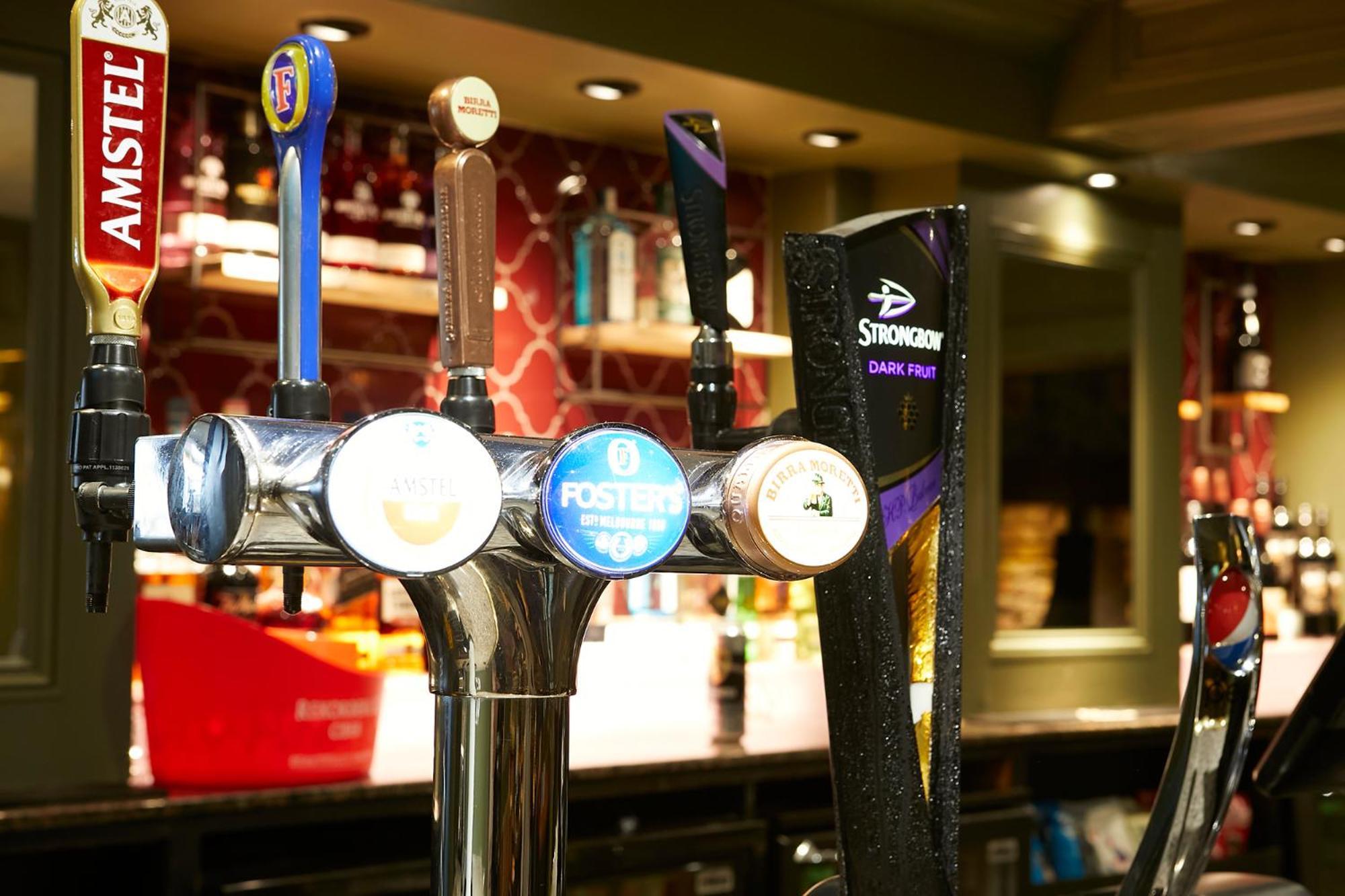 梅菲尔德西默酒店 斯卡伯勒 外观 照片